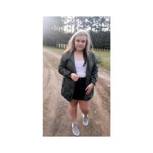 Meet your Posher, Madison